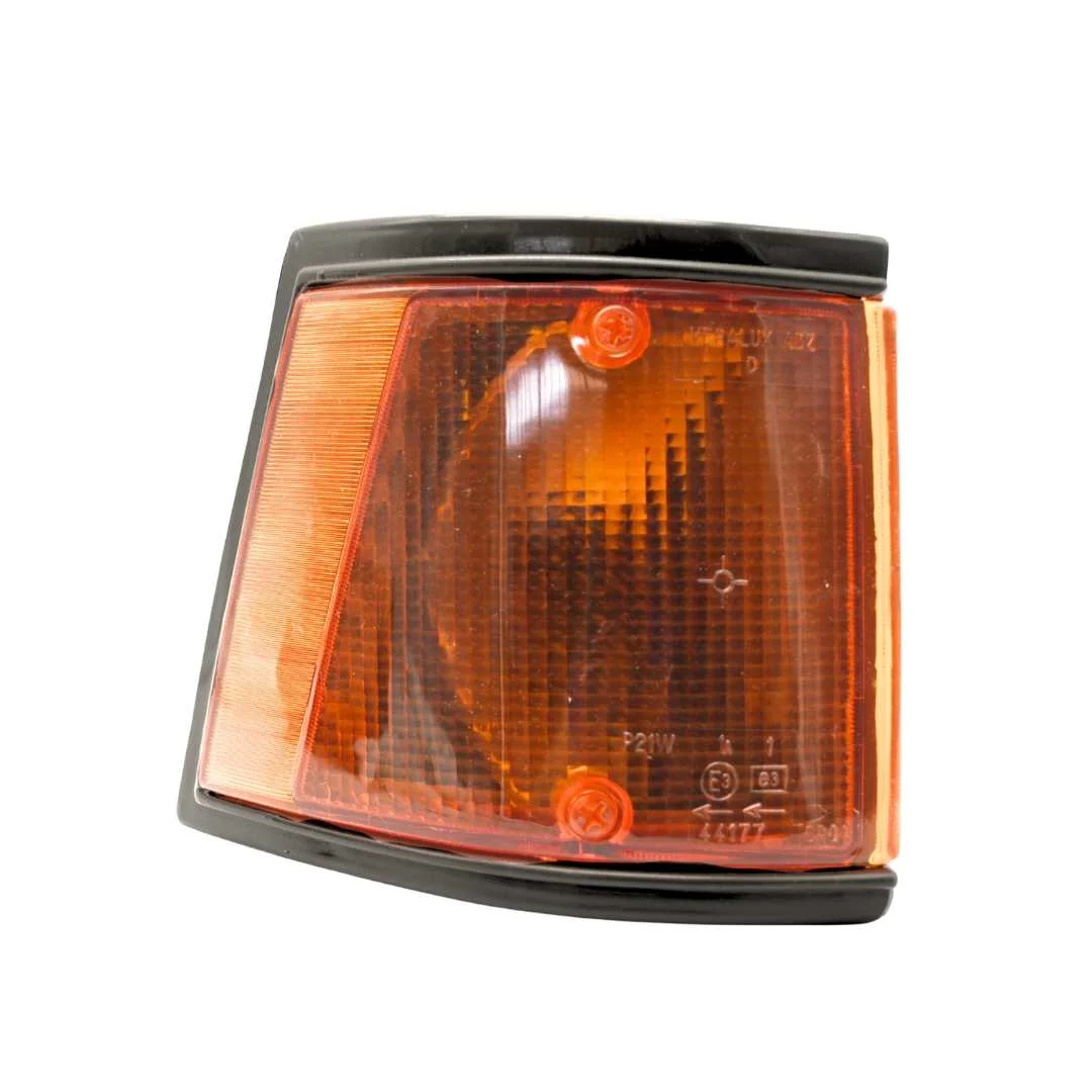 Fanalino anteriore arancio bordo nero destro | Fiat 127 IV serie |