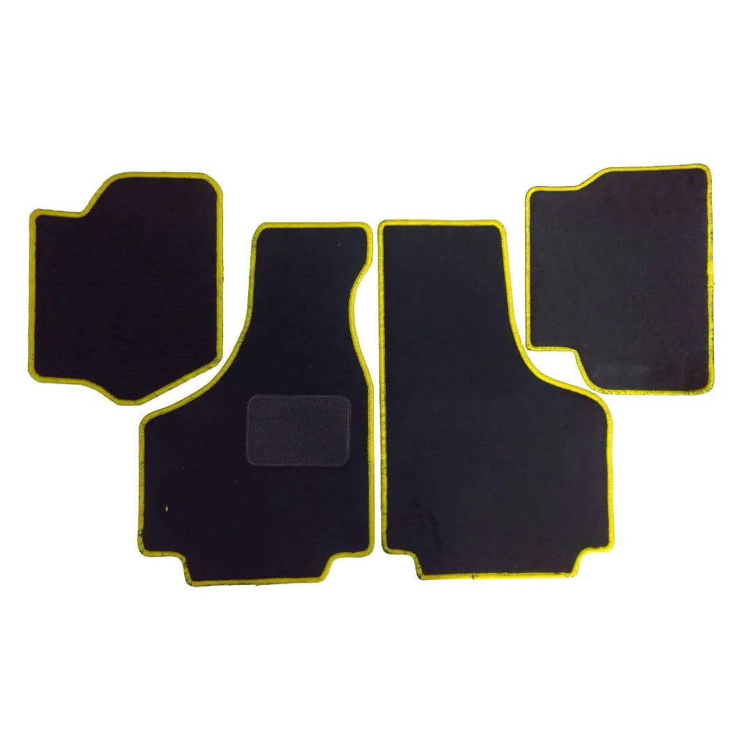 Kit 4 tappeti in moquette bordo giallo | Fiat 500 |